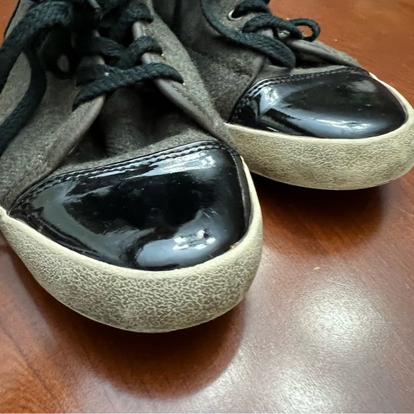 Sam Edelman hi /low top sneakers with faux shearing lining shoes size 7.5 - Picture 11 of 16